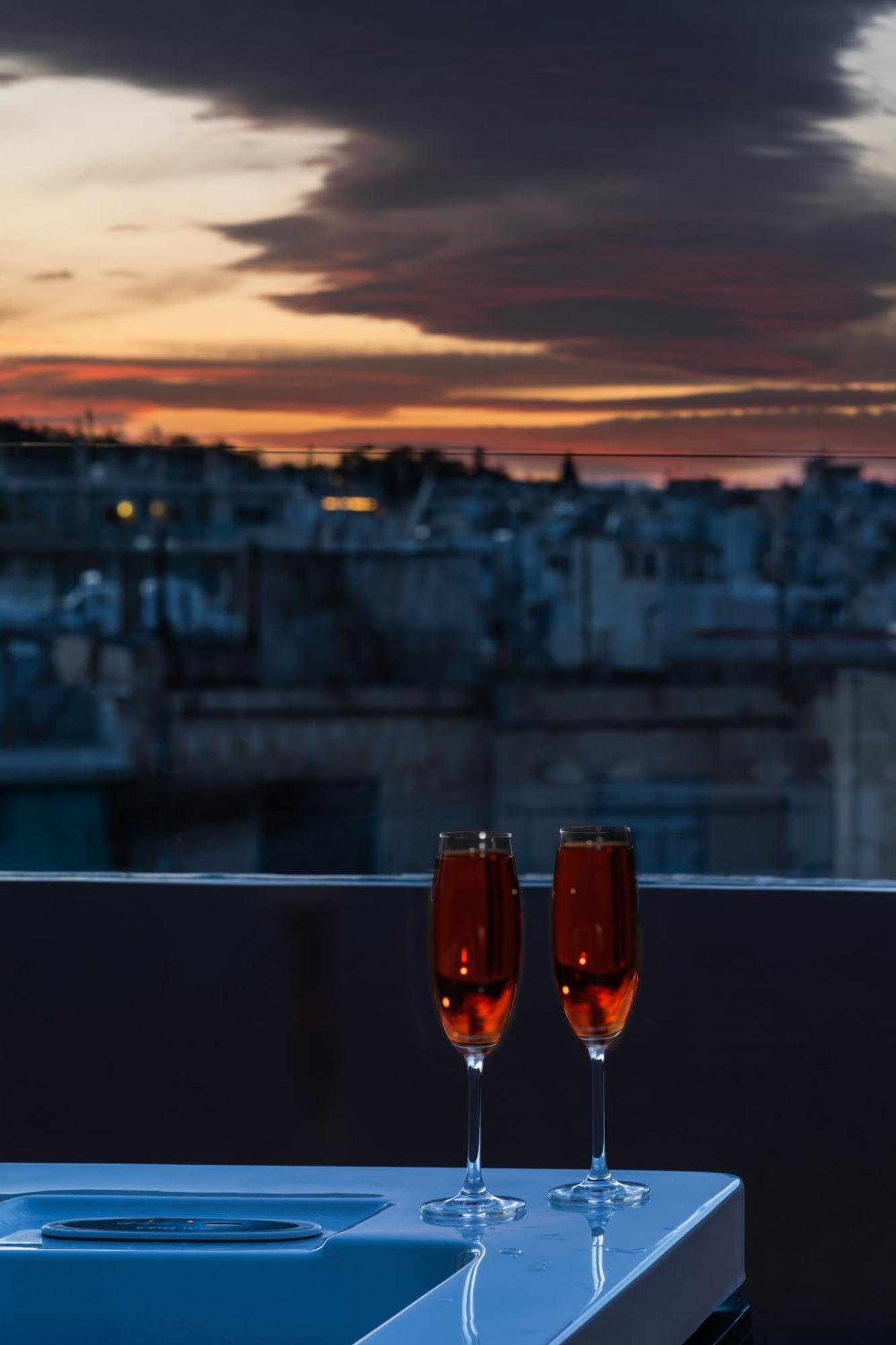 Acron Suites & Apartments Athens Room photo